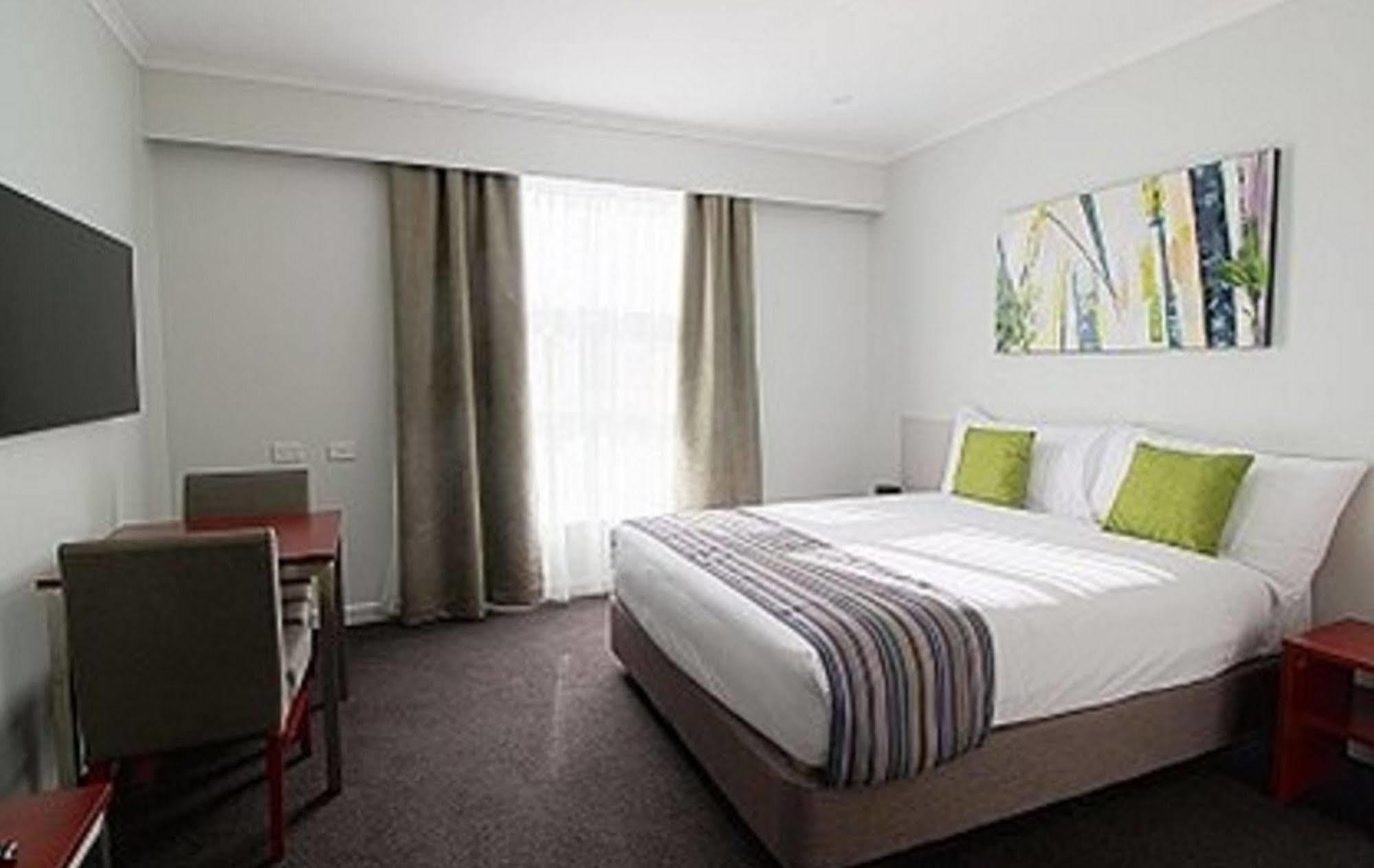 Hotel Abode Narrabundah Camberra Exterior foto